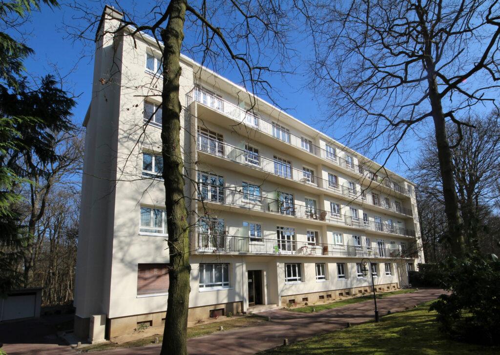 après travaux d'isolation thermique par l'extérieur en copropriété à versailles